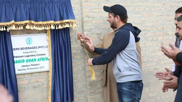 Modern Cash & carry (4)